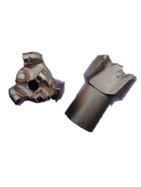 Het drievoudige Beetje van de Vleugelpdc Boor met de Grootteapi van het Wolframcarbide Materiële Diverse Norm